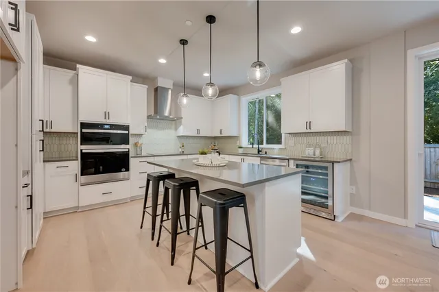 $1,399,990 | 5838 186th Place Southwest, Lynnwood, WA 98037