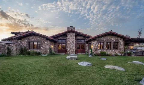 $11,995,000 | 3113 Camino Del Rancho, Encinitas, CA 92024