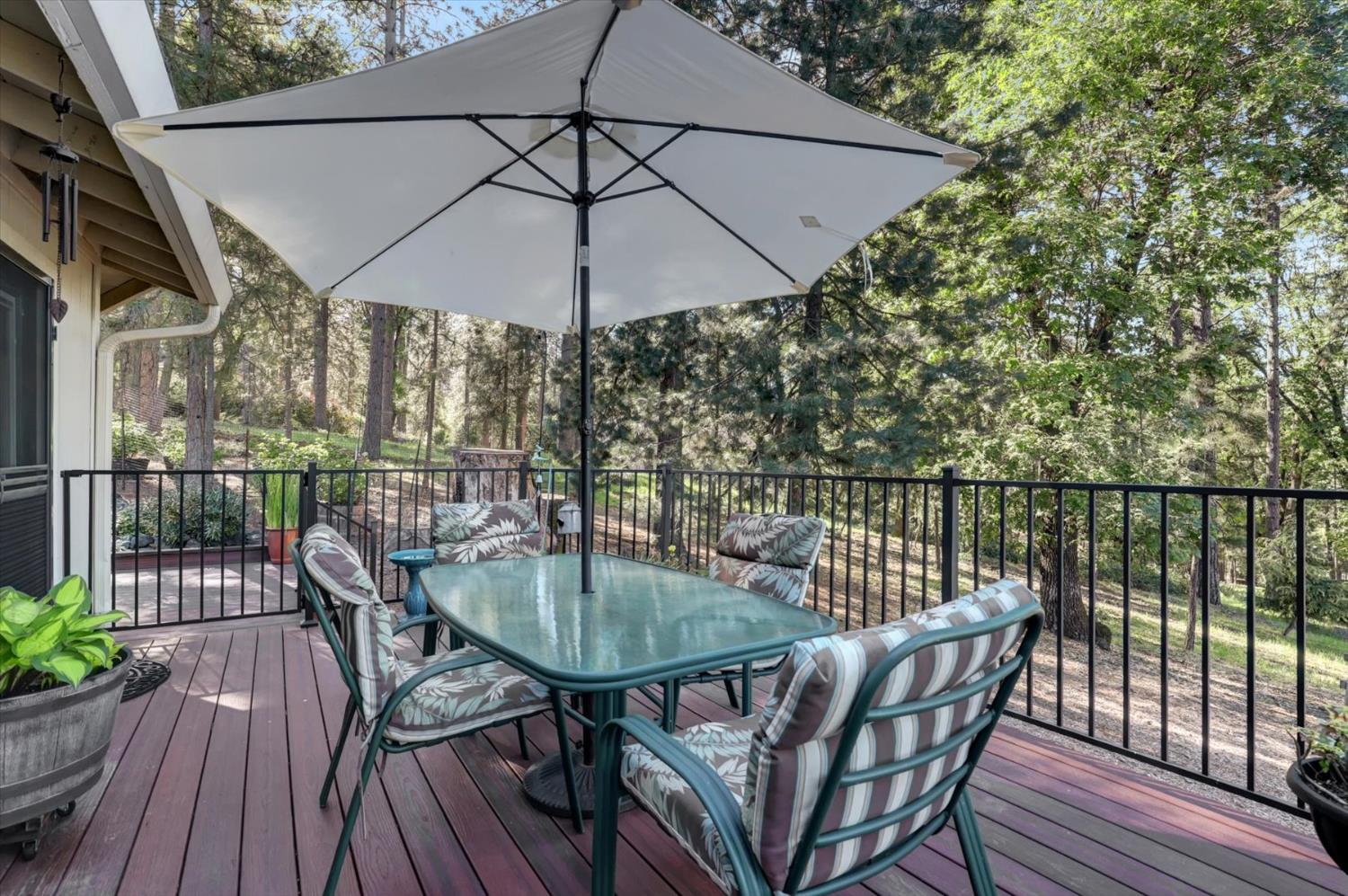 17682 Alexandra Way Grass Valley, CA 95949 - Photo 37 of 55