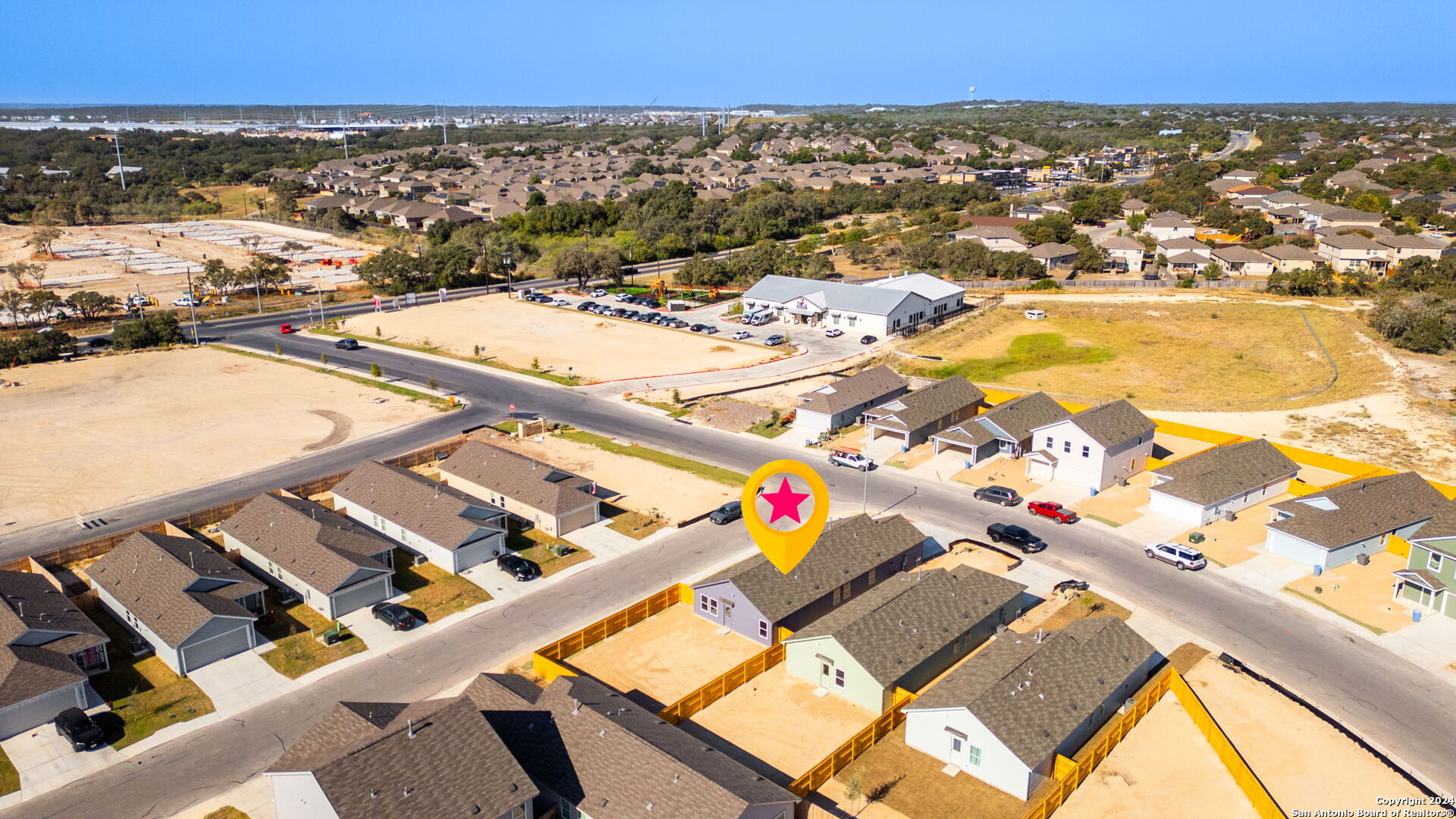 942 Landon Ridge San Antonio, TX 78253 - Photo 37 of 38 an aerial view of a city