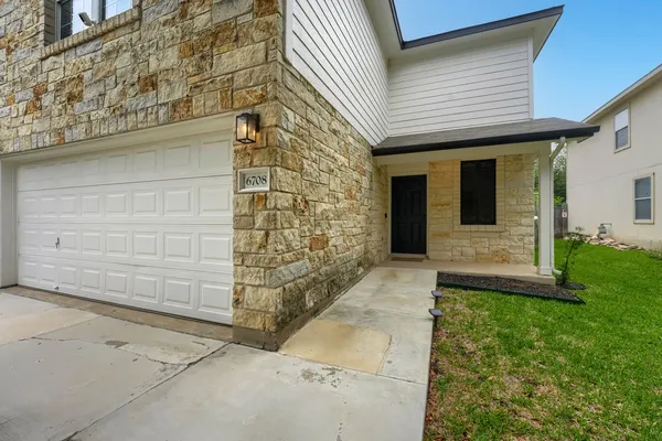 $299,999 | 6708 Panda Royle Drive, Del Valle, TX 78617