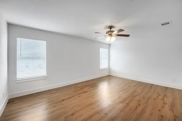 $299,999 | 6708 Panda Royle Drive, Del Valle, TX 78617