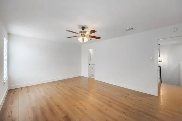 $299,999 | 6708 Panda Royle Drive, Del Valle, TX 78617