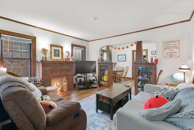 $519,000 | 512 South Mills Street, Madison, WI 53715