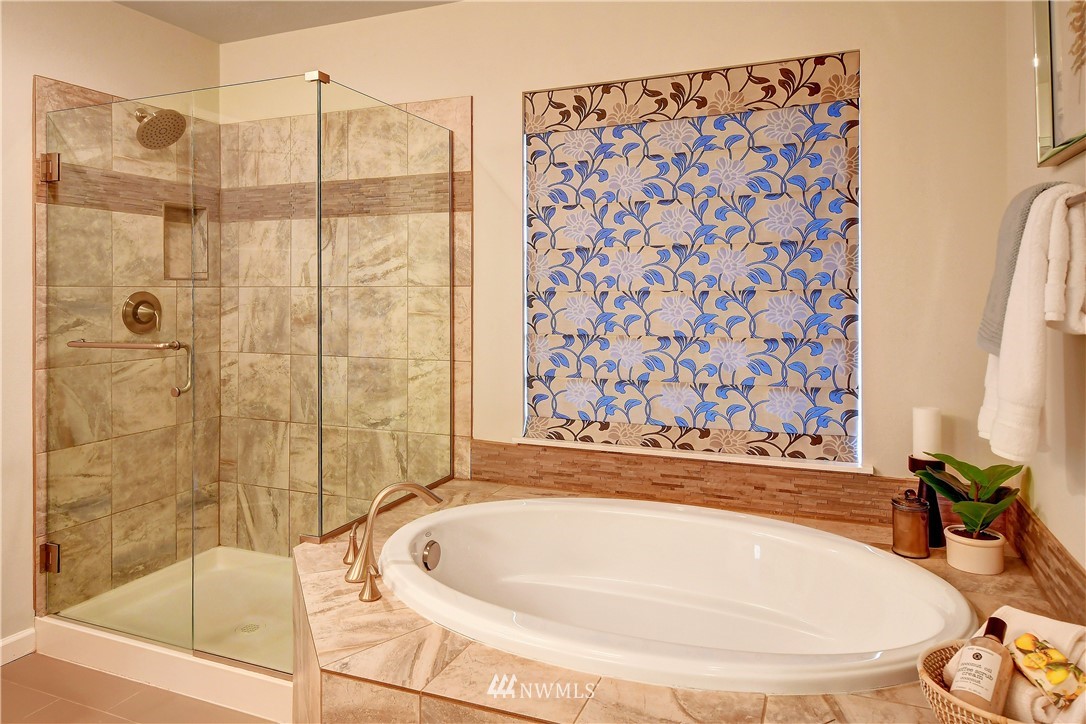 18921 177th Avenue Southeast Renton, WA 98058 - Photo 17 of 31 Gallery Image 17