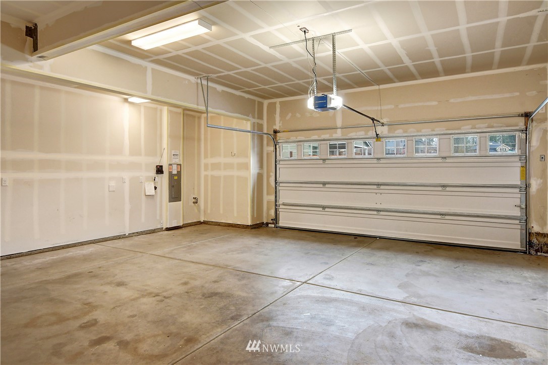 18921 177th Avenue Southeast Renton, WA 98058 - Photo 30 of 31 Gallery Image 30