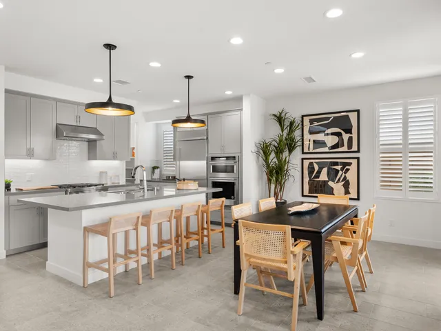 $787,000 | 73368 Warhol Lane, Palm Desert, CA 92211