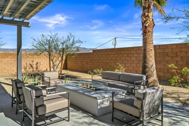 $787,000 | 73368 Warhol Lane, Palm Desert, CA 92211
