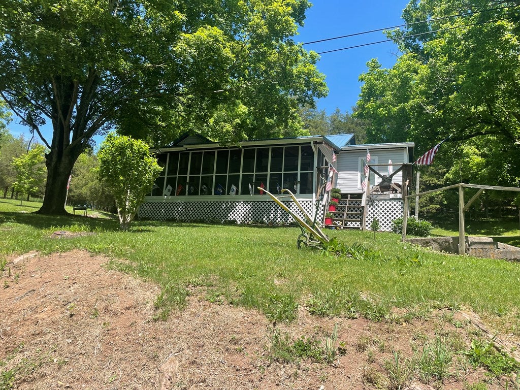 289 Wardell Road Cedar Bluff, VA 24609 - Photo 2 of 28 Gallery Image 2