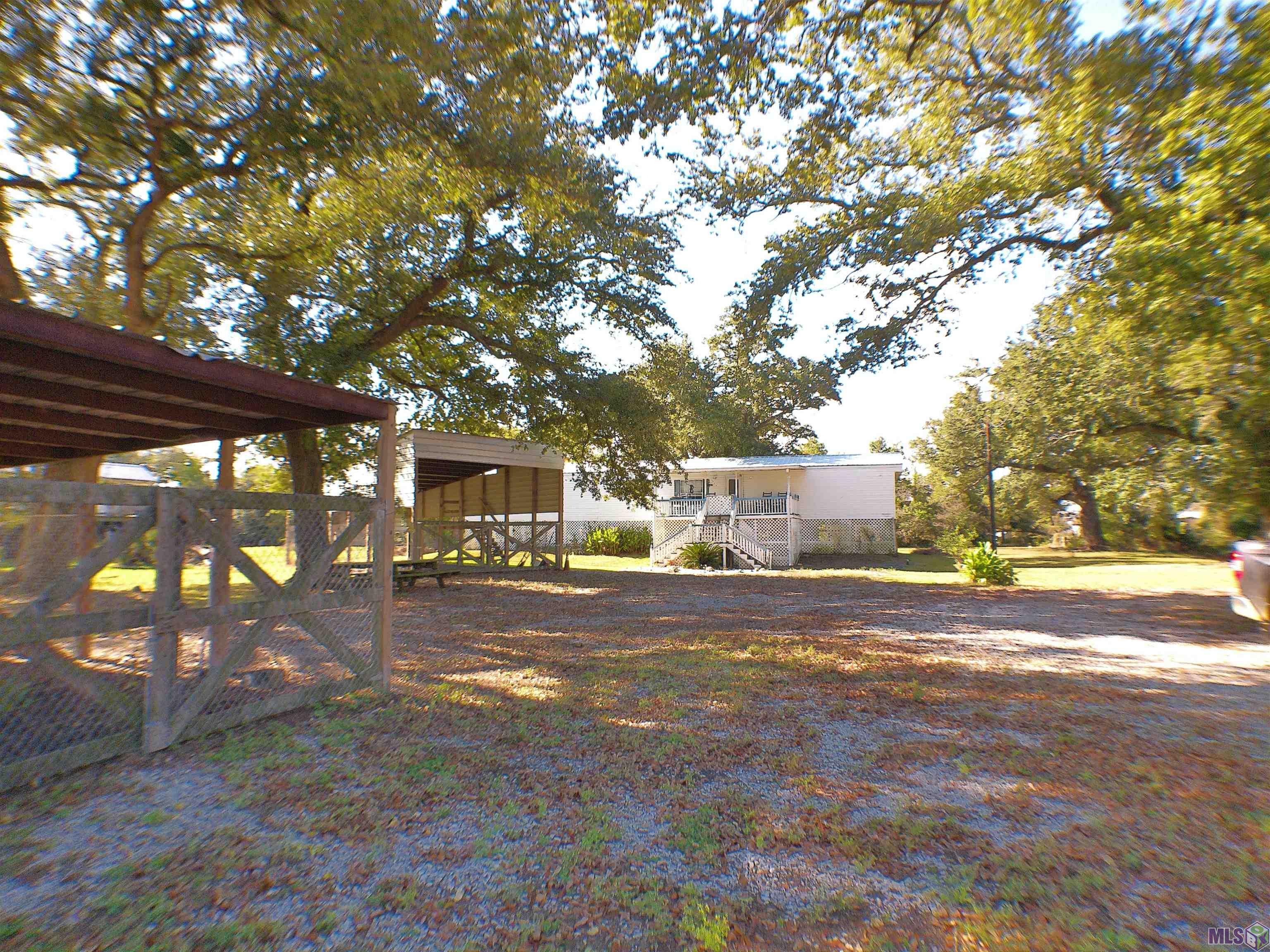 307 Lashbrooke Street Chauvin, LA 70344 - Photo 2 of 17
