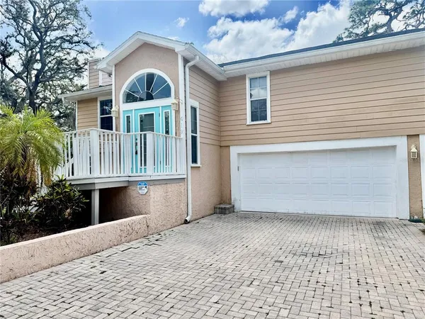 $3,500 | 419 Kentucky Avenue, Crystal Beach, FL 34681