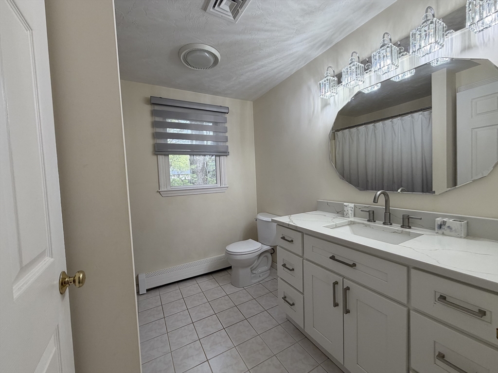 21 Woodridge Road Milford, MA 01757 - Photo 35 of 37