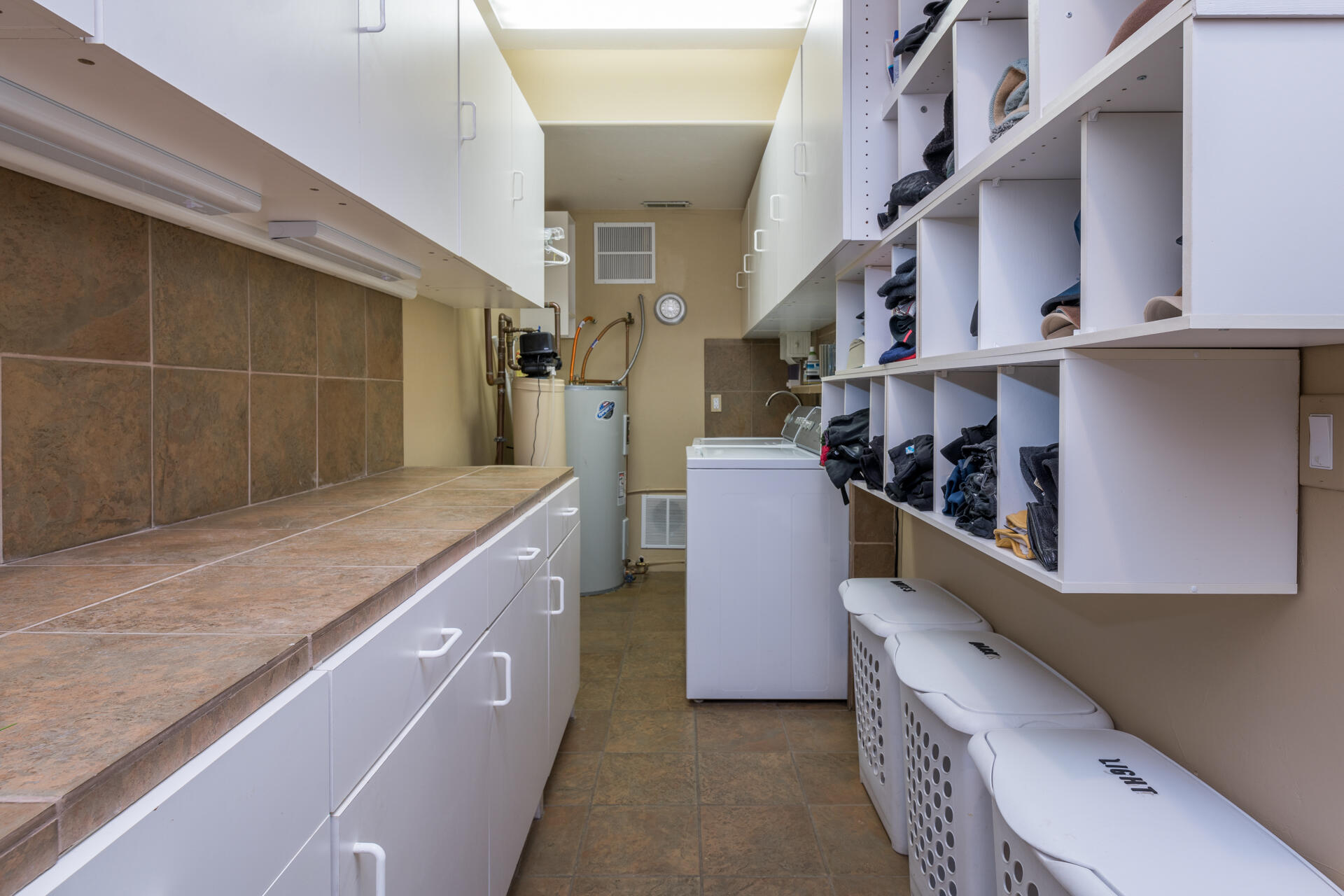 24 Rodeo Drive Blaine County, ID 83333 - Photo 29 of 58 Laundry Room Storage