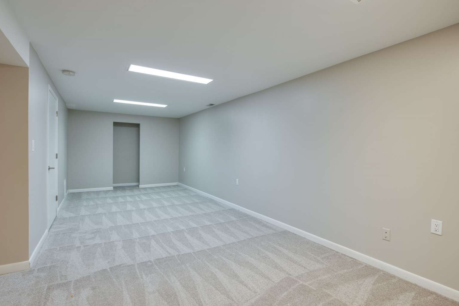 2203 Riverside Drive Plainfield, IL 60586 - Photo 13 of 25 a view of an empty room