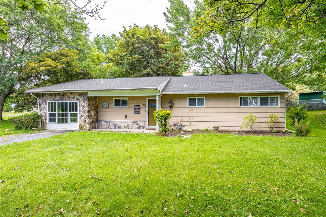 95 Castle Road Henrietta, NY 14623 - Photo 1 of 23 Gallery Image 1