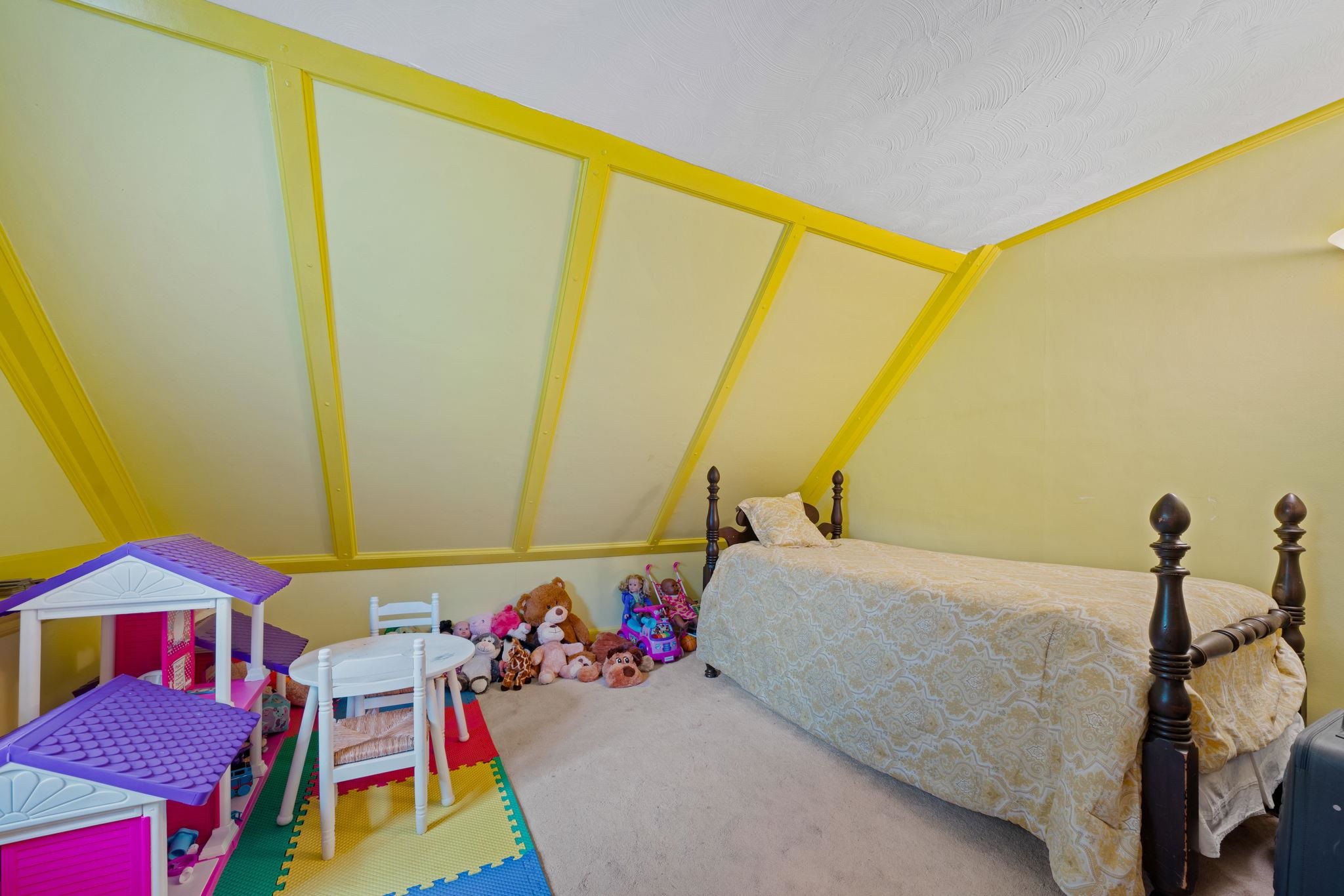 83 Daniel Plummer Road Goffstown, NH 03045 - Photo 23 of 36