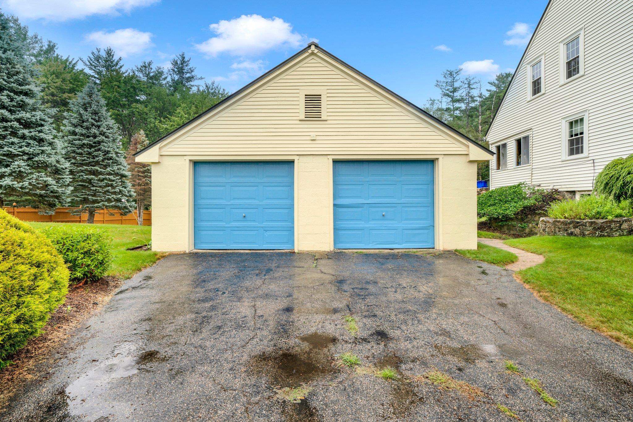 83 Daniel Plummer Road Goffstown, NH 03045 - Photo 5 of 36