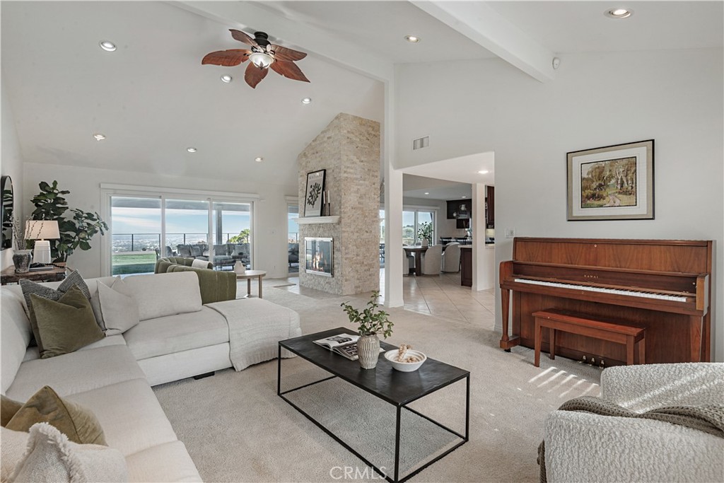 27108 Diamondhead Lane Rancho Palos Verdes, CA 90275 - Photo 7 of 23