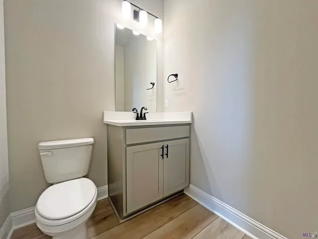 $337,665 | 23119 Waterbuck Lake Court, Denham Springs, LA 70726