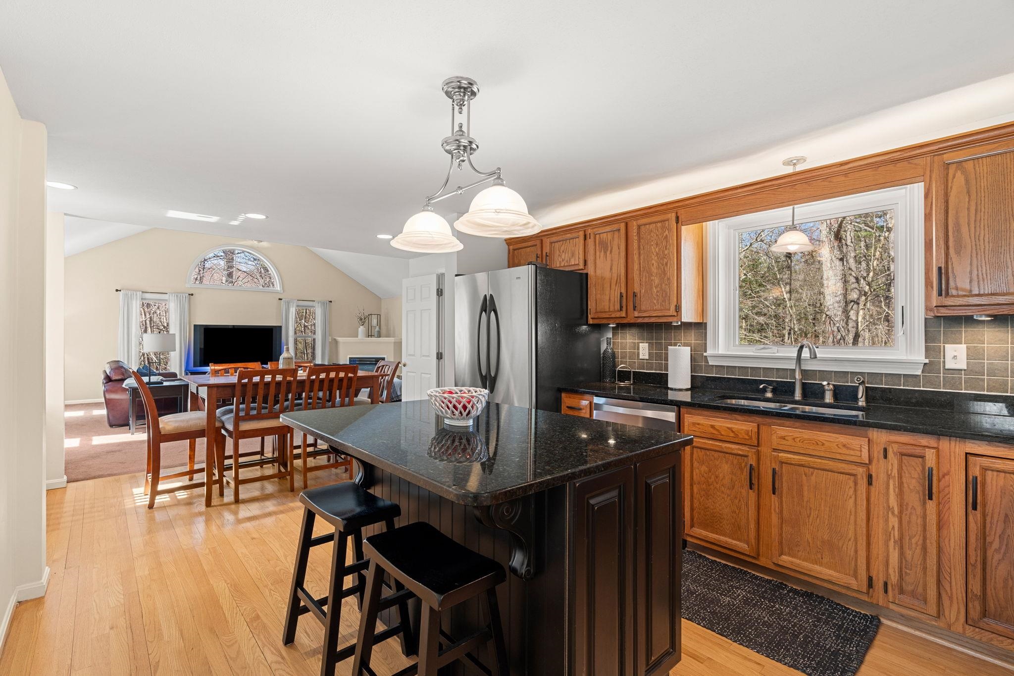 29 Greenwich Road Litchfield, NH 03052 - Photo 6 of 48