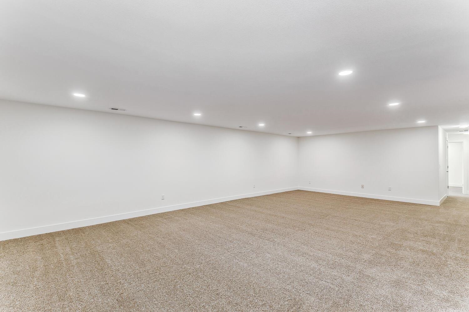 518 North Backwoods Court Valley Center, KS 67147 - Photo 25 of 35