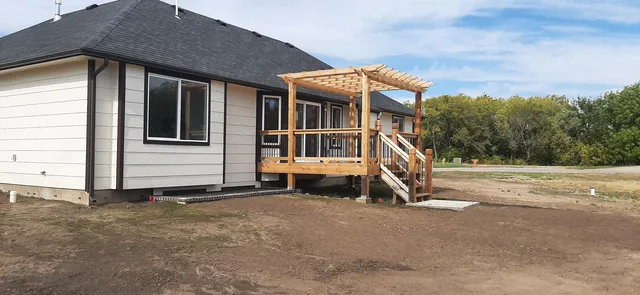 $449,000 | 518 North Backwoods Court, Valley Center, KS 67147