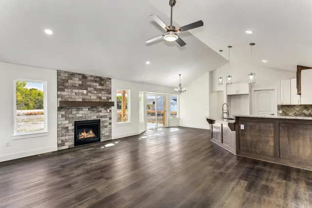 $449,000 | 518 North Backwoods Court, Valley Center, KS 67147