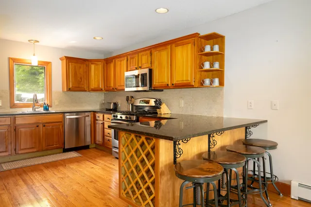 $860,000 | 25 Benson Fuller Drive, Winhall, VT 05340