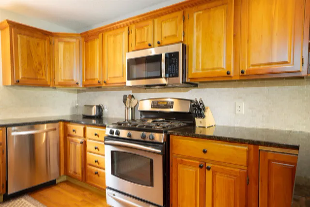 $860,000 | 25 Benson Fuller Drive, Winhall, VT 05340