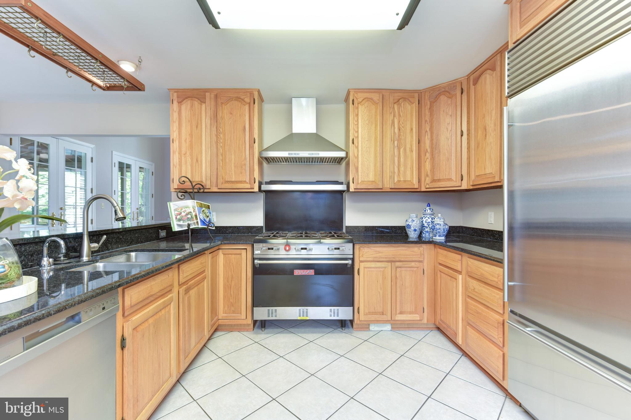 6808 Ridgeway Drive Springfield, VA 22150 - Photo 11 of 63
