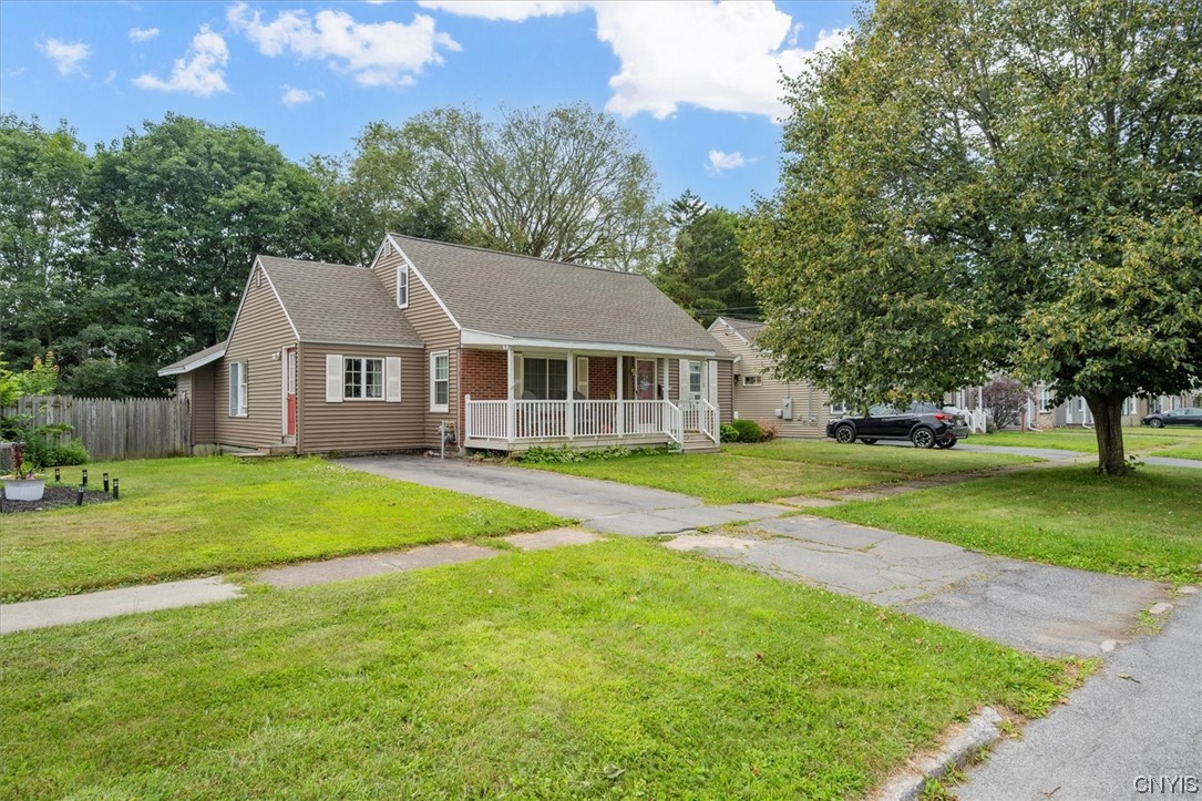 138 Riverview Parkway North Rome, NY 13440 - Photo 3 of 39