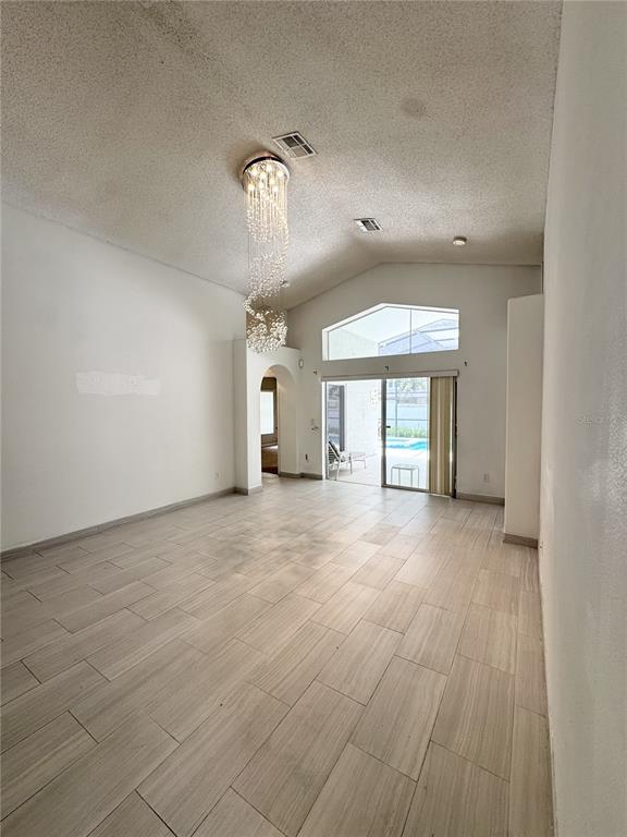 2627 Oneida Loop Kissimmee, FL 34747 - Photo 4 of 24