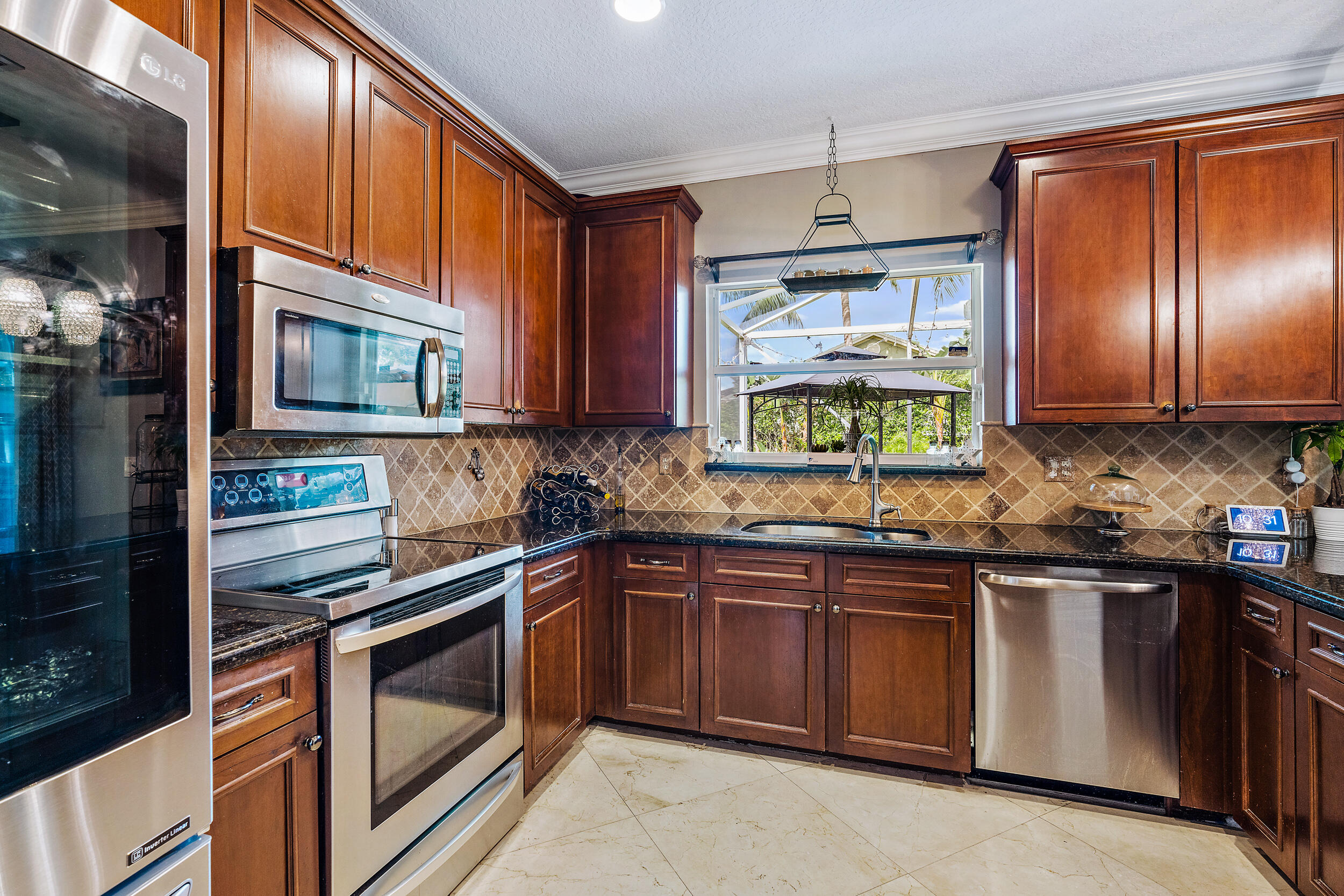 6031 Robinson Street Jupiter, FL 33458 - Photo 11 of 36 6031 Robinson St-9