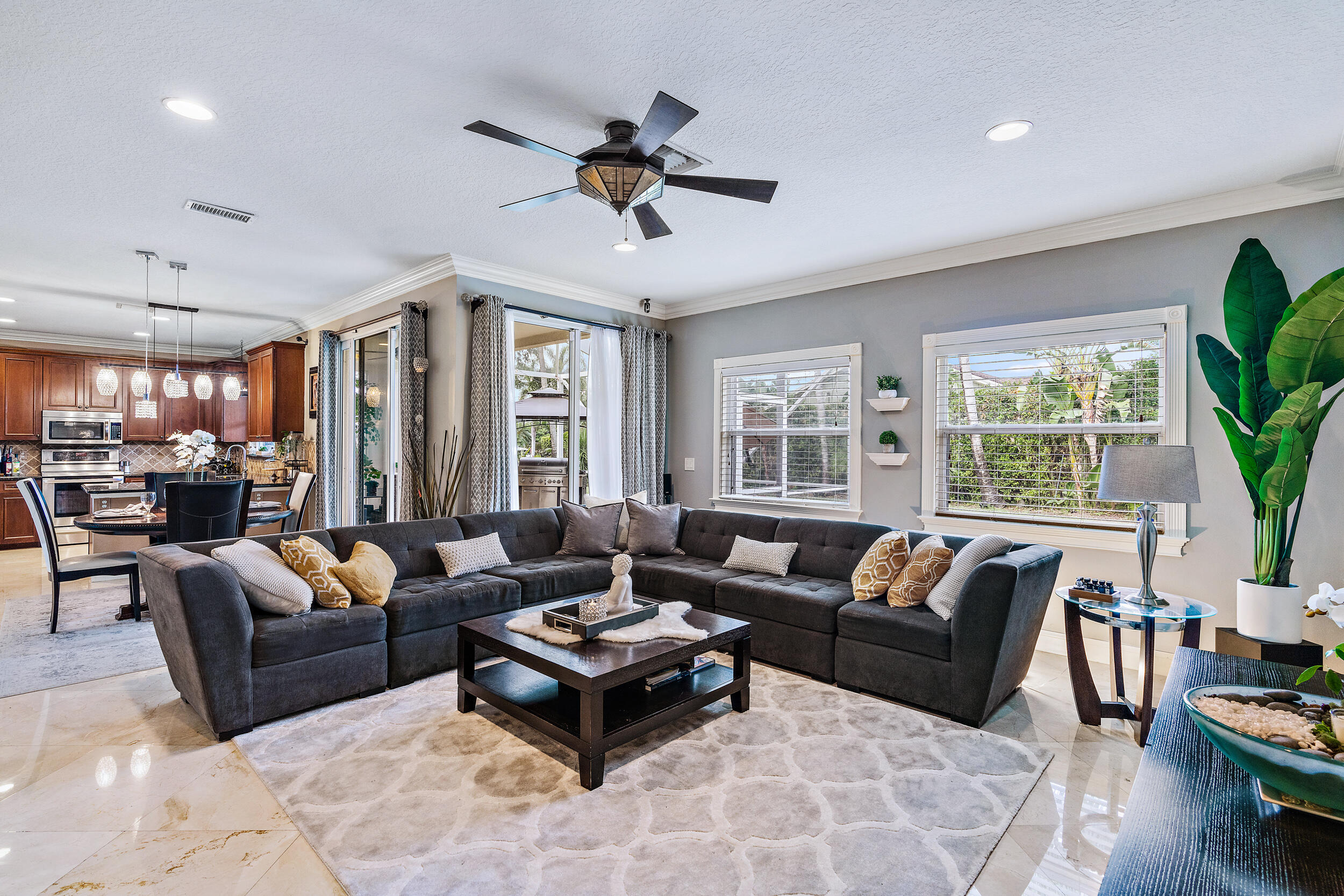 6031 Robinson Street Jupiter, FL 33458 - Photo 9 of 36 6031 Robinson St-7