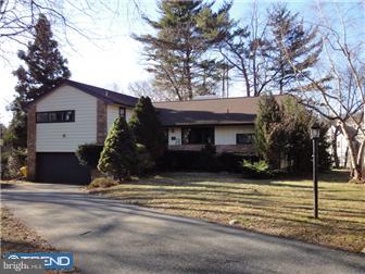 518 Wynlyn Road Wynnewood, PA 19096 - Photo 1 of 8 Exterior Front