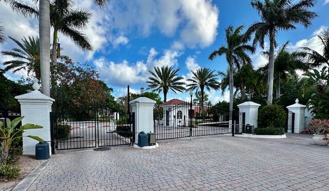 401 Villa Circle Boynton Beach, FL 33435 - Photo 31 of 58 Mirabella villas Painted gated gated