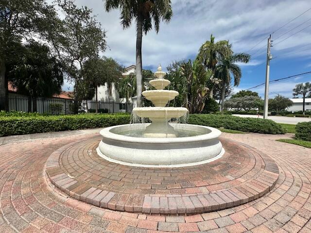 401 Villa Circle Boynton Beach, FL 33435 - Photo 34 of 58 mirabella fountain 2025