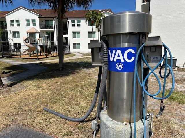 401 Villa Circle Boynton Beach, FL 33435 - Photo 43 of 58 Mirabella Villas Car cleaning station