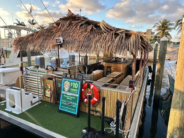 401 Villa Circle Boynton Beach, FL 33435 - Photo 50 of 58 Boynton Marina-two georges tiki cruise b