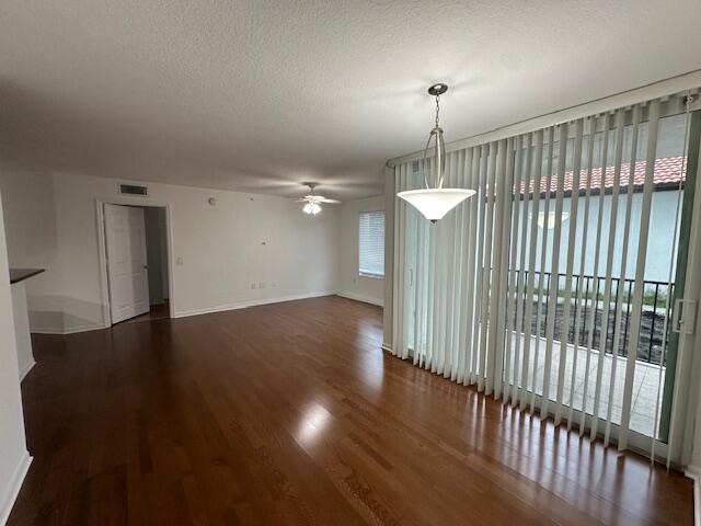 401 Villa Circle Boynton Beach, FL 33435 - Photo 7 of 58 dining living