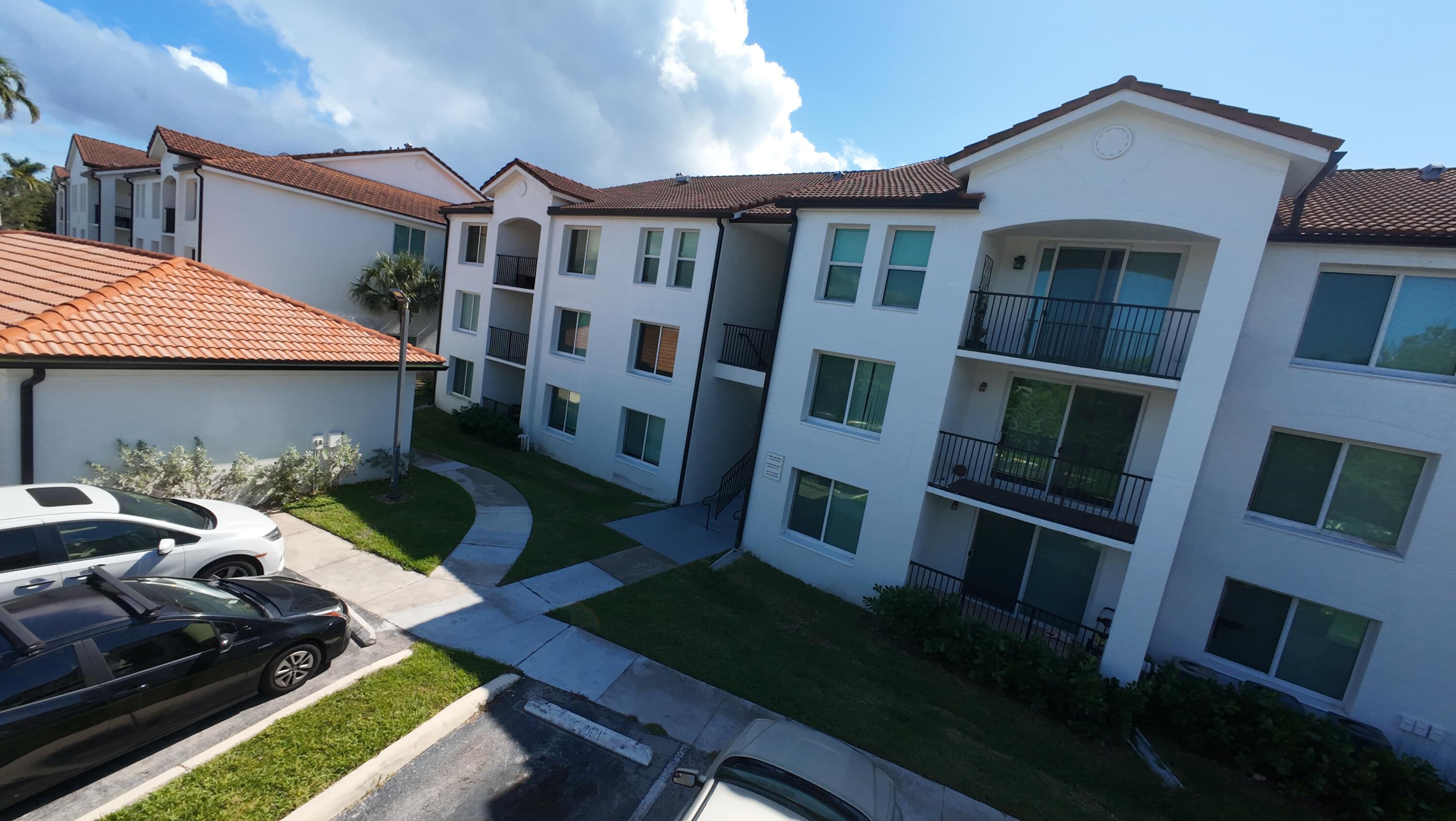 401 Villa Circle Boynton Beach, FL 33435 - Photo 9 of 58 401 1st floor