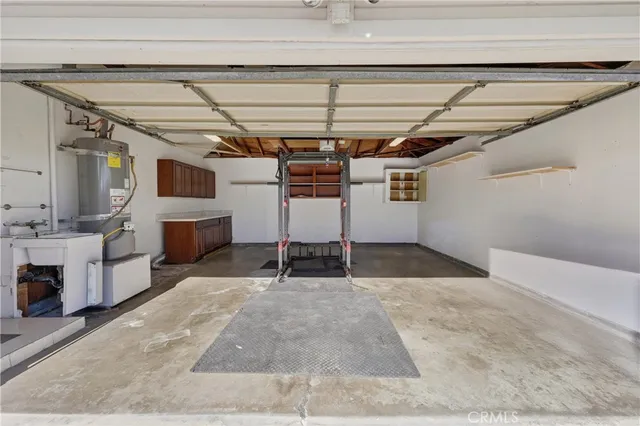 a view of a storage & utility room