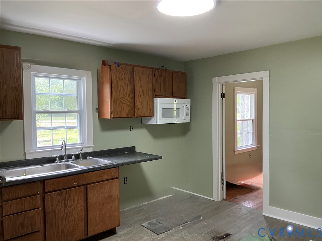 15618 Cross County Road Mineral, VA 23117 - Photo 11 of 28 Gallery Image 11