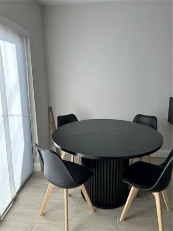 $2,850 | 5555 Ludlam Road, Unit 501, South Miami, FL 33155