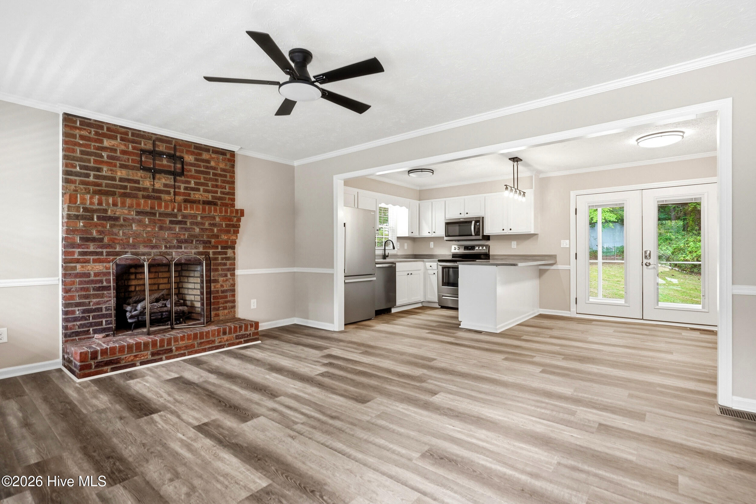 172 Evergreen Court Rockingham, NC 28379 - Photo 8 of 38