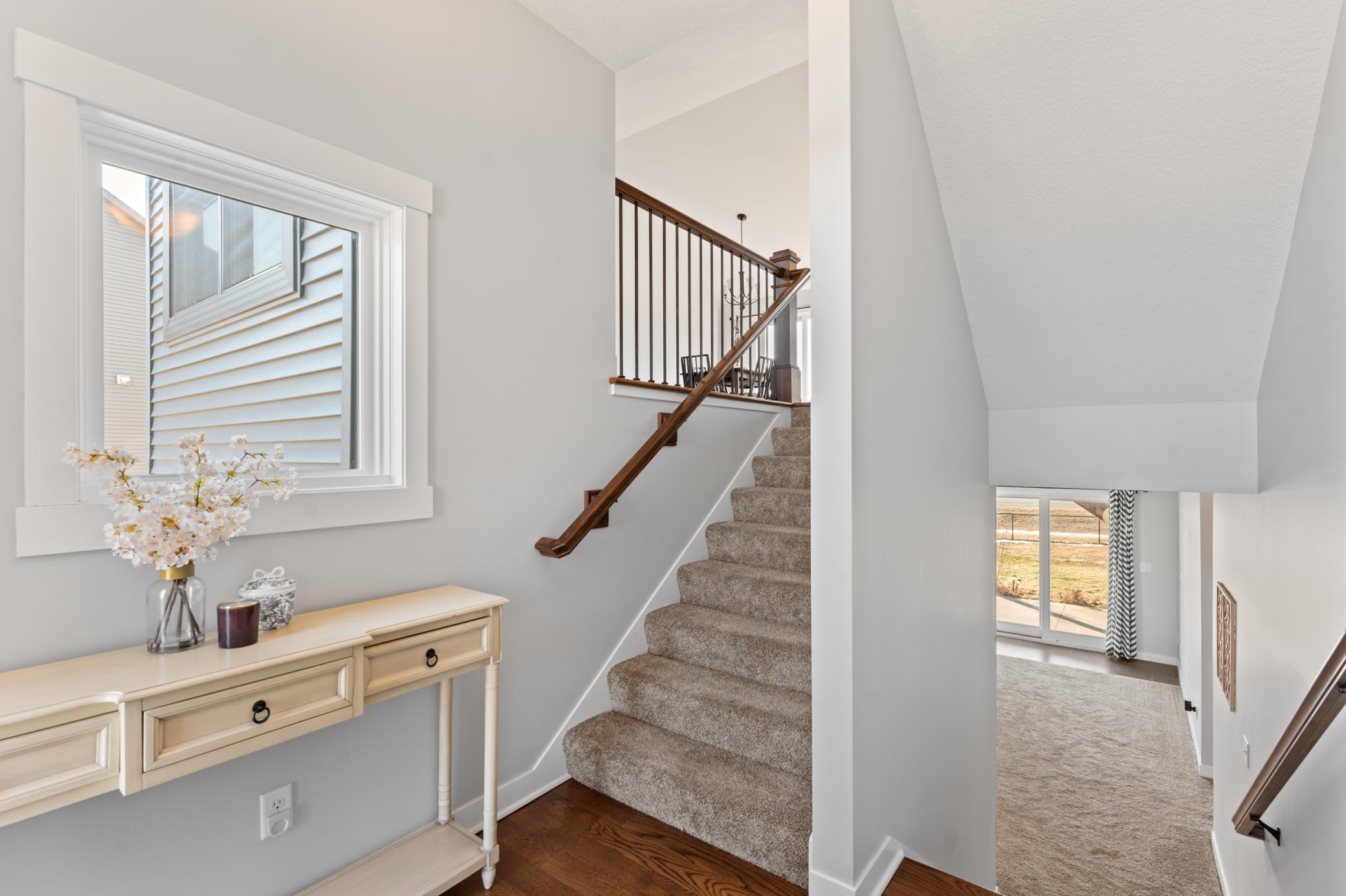 2260 Starburst Drive Southwest Rochester, MN 55902 - Photo 3 of 42