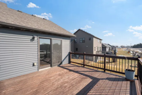 $595,000 | 2260 Starburst Drive Southwest, Rochester, MN 55902