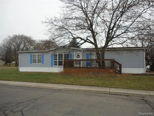 $49,990 | 231 Briarwood Trail, Monroe, MI 48161