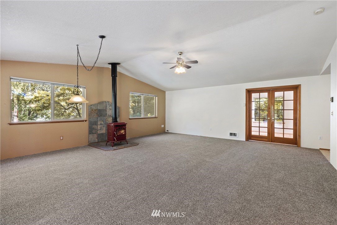 23175 Port Gamble Road Northeast Poulsbo, WA 98370 - Photo 11 of 36 Gallery Image 11