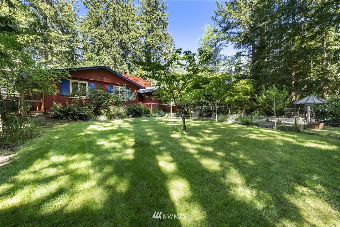 23175 Port Gamble Road Northeast Poulsbo, WA 98370 - Photo 4 of 36 Gallery Image 4